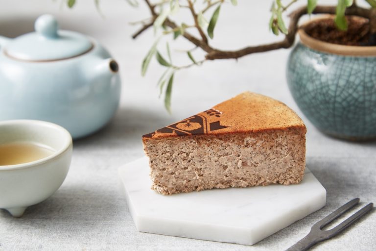 起士公爵與吳寶春麥方店聯手 禪茶烏龍乳酪蛋糕向老爸致敬