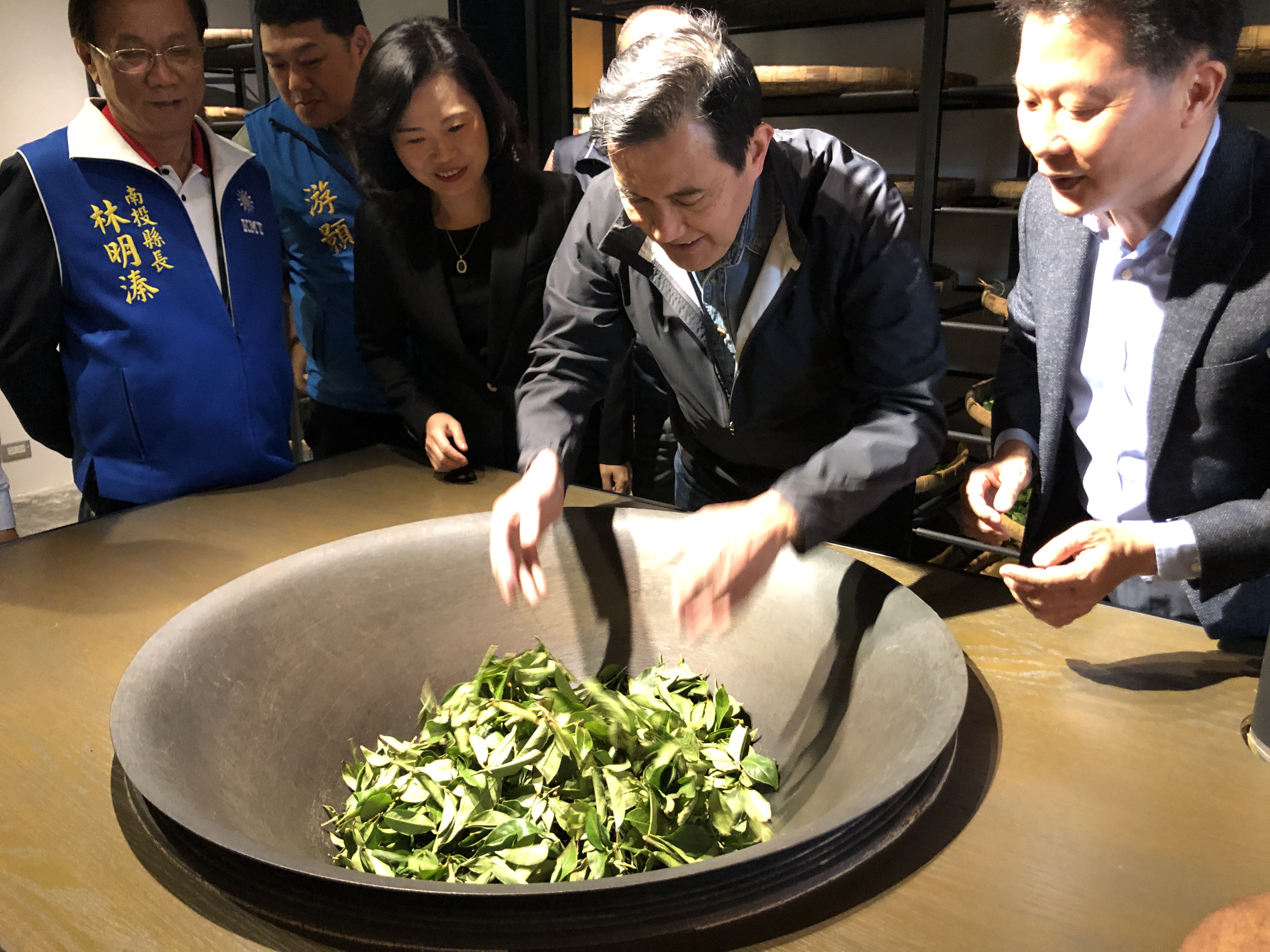 游山茶访今日迎来了贵客